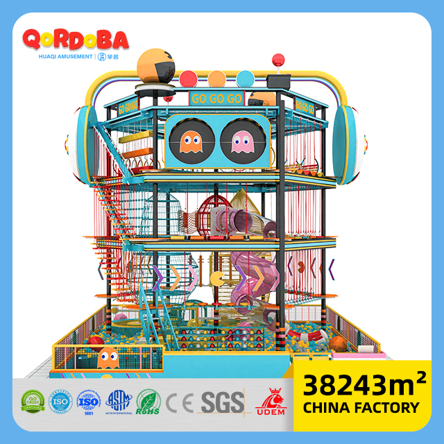 Estructura de guerrero Ninja interior con juego de obstáculos de escalada de red de cuerda para parque de atracciones