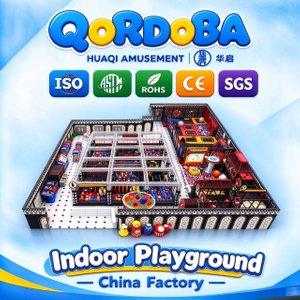 Centro comercial de entretenimiento familiar con recorridos de cuerdas y toboganes para niños Actividades de aventura