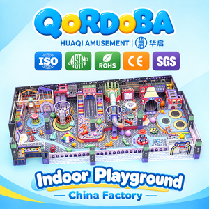 Área de juegos comercial Morandi con toboganes Avalanche y deportes de realidad aumentada para un espacio de entretenimiento y diversión familiar