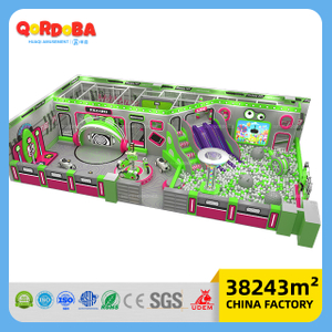 Zona de juegos infantil con temática espacial personalizable con tiras de LED para entretenimiento infantil